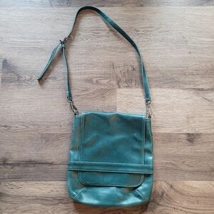 Matt And Nat Crossbody Bag